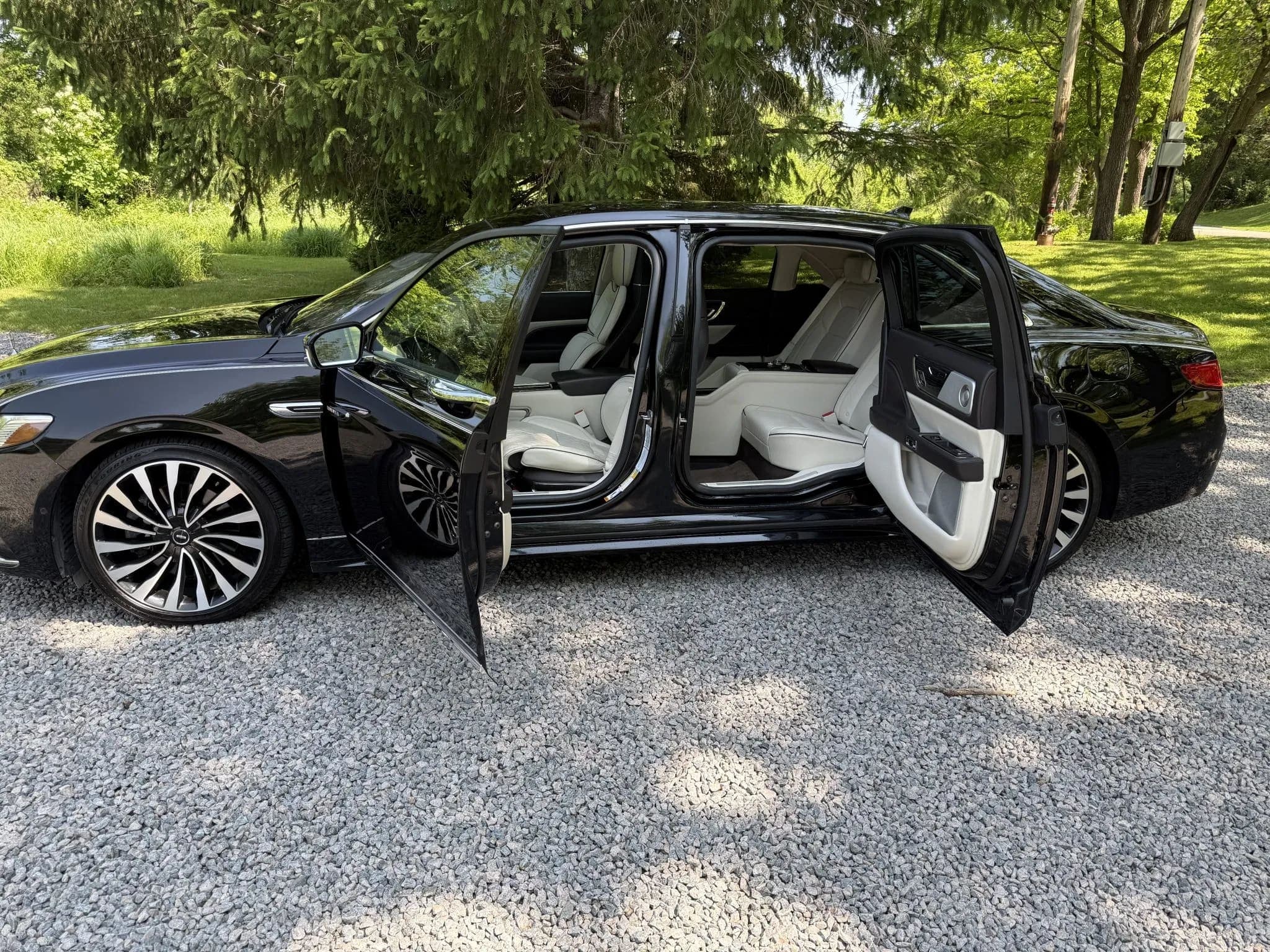 2019 Lincoln Continental 80th Anniversary Coach Door Edition — ONLY 31,000 MILES | RARE COLLECTOR-STYLE LUXURY SEDAN, view