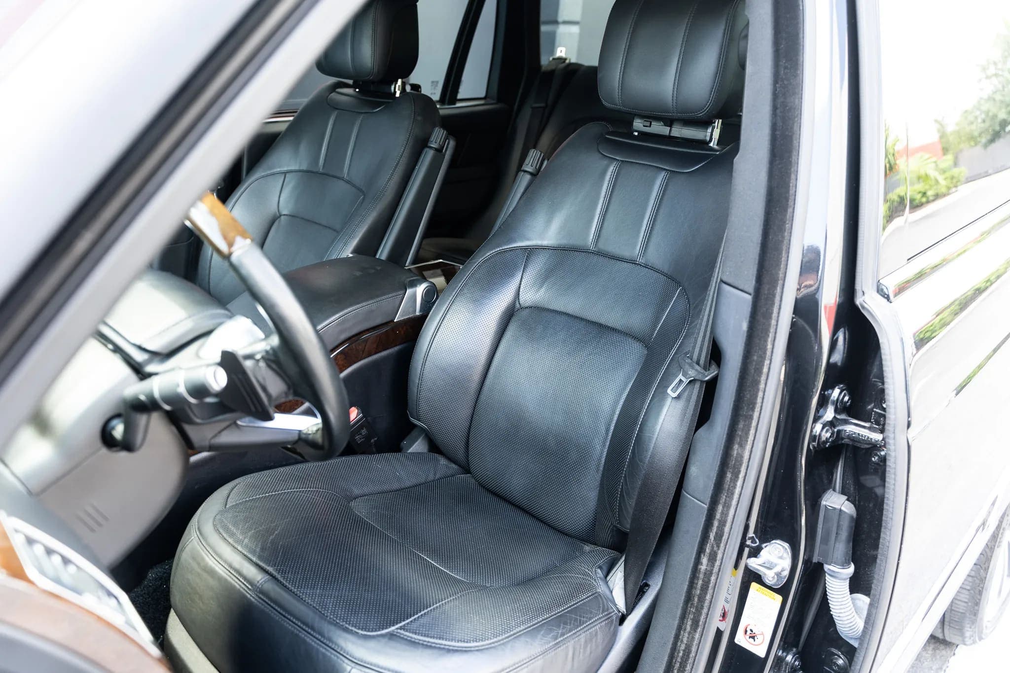 2018 Land Rover Range Rover Supercharged LWB, view